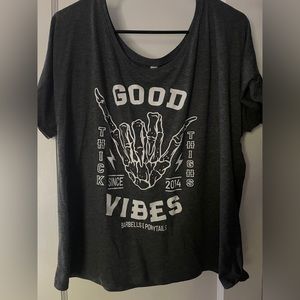 Barbells and Ponytails Good Vibes Thick Thighs flowy t shirt size L